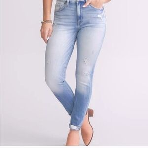 KANCAN Kurvy Ultra High Rise Ankle Skinny Distressed Light Washed Jeans Size 29